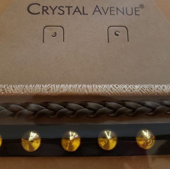 Faux Leather 3 Choker Necklaces - Picture 4 of 8